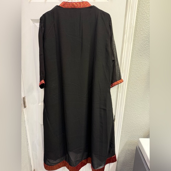 Indian Punjabi/ Pakistani Black georgette Kurti tunic - Picture 2 of 7